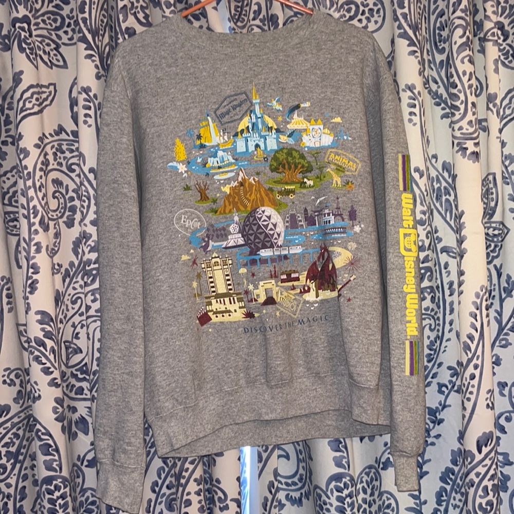 Disney Pullover